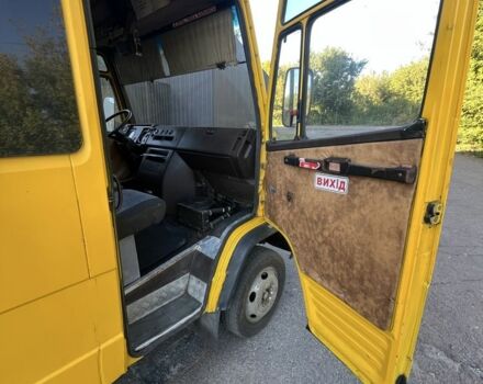 Желтый Мерседес Другая, объемом двигателя 4 л и пробегом 400 тыс. км за 4500 $, фото 9 на Automoto.ua