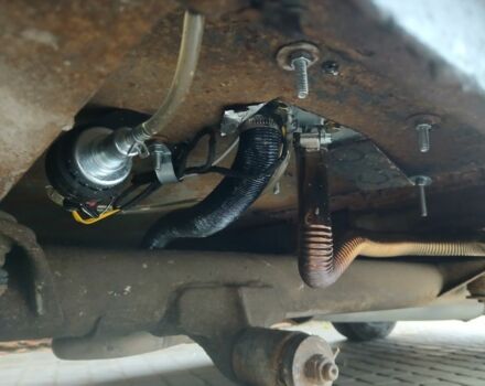 Жовтий Мерседес Інша, об'ємом двигуна 2.4 л та пробігом 333 тис. км за 5000 $, фото 22 на Automoto.ua