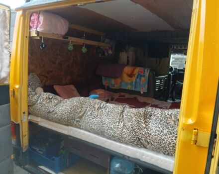 Жовтий Мерседес Інша, об'ємом двигуна 2.4 л та пробігом 333 тис. км за 5000 $, фото 16 на Automoto.ua