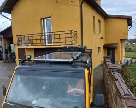 Жовтий Мерседес Інша, об'ємом двигуна 2.4 л та пробігом 333 тис. км за 5000 $, фото 4 на Automoto.ua