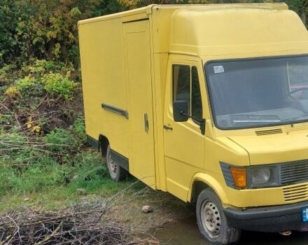Жовтий Мерседес Інша, об'ємом двигуна 2.3 л та пробігом 435 тис. км за 3400 $, фото 4 на Automoto.ua