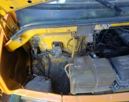 Желтый Мерседес Другая, объемом двигателя 3 л и пробегом 300 тыс. км за 1300 $, фото 4 на Automoto.ua