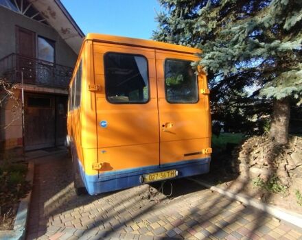 Желтый Мерседес Другая, объемом двигателя 3 л и пробегом 300 тыс. км за 1300 $, фото 3 на Automoto.ua