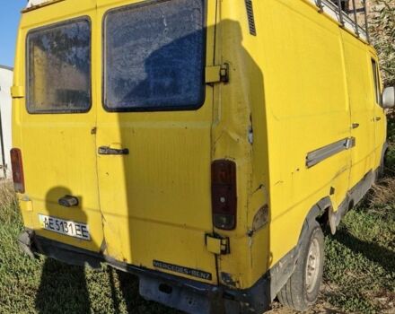 Жовтий Мерседес Інша, об'ємом двигуна 0 л та пробігом 200 тис. км за 1200 $, фото 3 на Automoto.ua