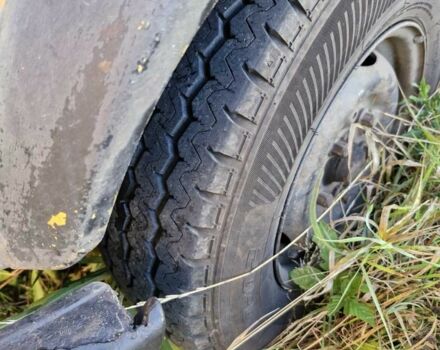 Жовтий Мерседес Інша, об'ємом двигуна 0 л та пробігом 200 тис. км за 1200 $, фото 7 на Automoto.ua