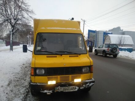 Мерседес Другая 1996 в Могилев-Подольском на Automoto.ua Желтый Мерседес Другая, объемом двигателя 0 л и пробегом 100 тыс. км за 1000 $, фото 1 на Automoto.ua