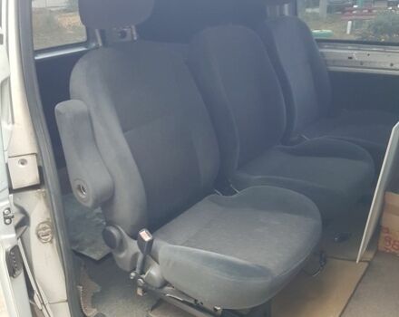 Серый Мерседес Другая, объемом двигателя 2 л и пробегом 260 тыс. км за 12000 $, фото 3 на Automoto.ua