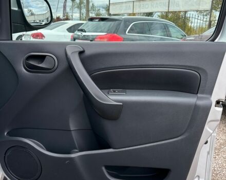 Сірий Мерседес Інша, об'ємом двигуна 1.5 л та пробігом 263 тис. км за 7900 $, фото 11 на Automoto.ua