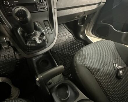 Сірий Мерседес Інша, об'ємом двигуна 1.5 л та пробігом 157 тис. км за 12999 $, фото 4 на Automoto.ua