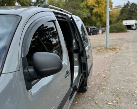 Серый Мерседес Другая, объемом двигателя 1.5 л и пробегом 246 тыс. км за 10800 $, фото 11 на Automoto.ua