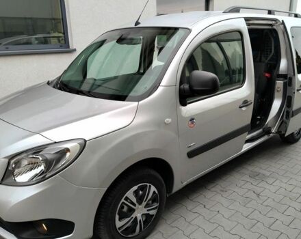 Серый Мерседес Другая, объемом двигателя 1.5 л и пробегом 150 тыс. км за 8200 $, фото 11 на Automoto.ua