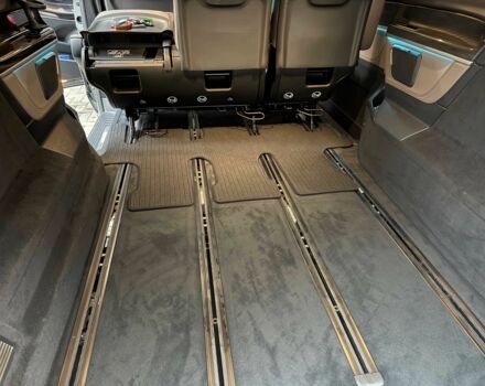 Серый Мерседес Другая, объемом двигателя 2 л и пробегом 11 тыс. км за 35000 $, фото 13 на Automoto.ua