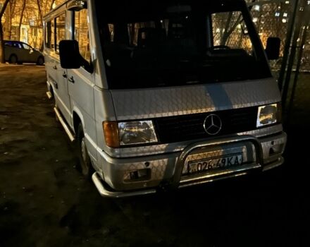 Серый Мерседес Другая, объемом двигателя 2.4 л и пробегом 140 тыс. км за 3000 $, фото 7 на Automoto.ua