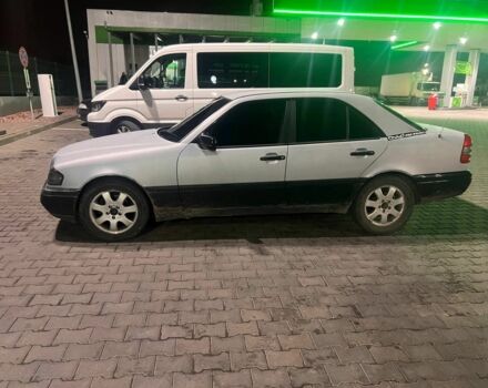 Серый Мерседес Другая, объемом двигателя 1.8 л и пробегом 333 тыс. км за 1499 $, фото 4 на Automoto.ua