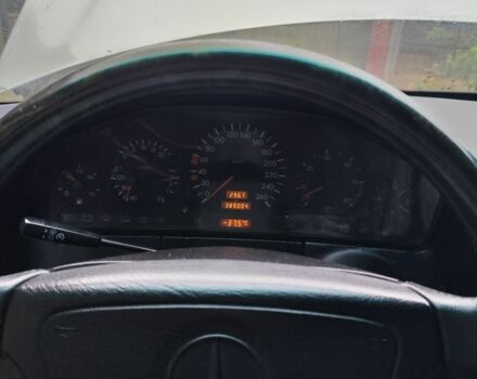 Сірий Мерседес Інша, об'ємом двигуна 3 л та пробігом 389 тис. км за 6500 $, фото 4 на Automoto.ua