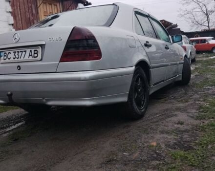 Серый Мерседес Другая, объемом двигателя 1.8 л и пробегом 300 тыс. км за 1800 $, фото 4 на Automoto.ua