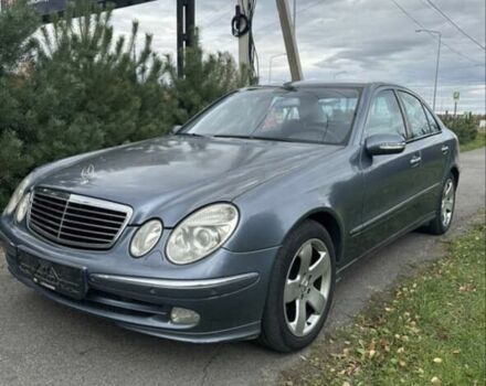 Серый Мерседес Другая, объемом двигателя 0 л и пробегом 300 тыс. км за 1599 $, фото 1 на Automoto.ua