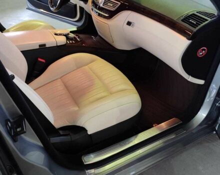 Серый Мерседес Другая, объемом двигателя 4.7 л и пробегом 445 тыс. км за 24000 $, фото 3 на Automoto.ua