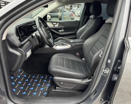 Серый Мерседес Другая, объемом двигателя 2 л и пробегом 63 тыс. км за 82900 $, фото 19 на Automoto.ua