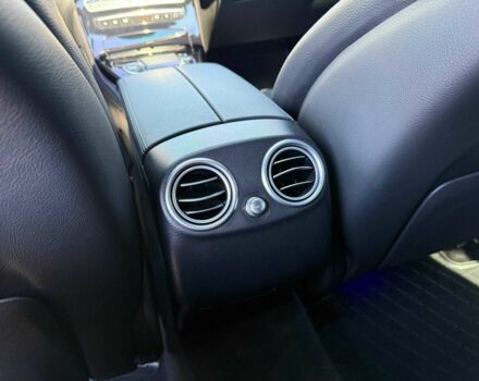 Сірий Мерседес Інша, об'ємом двигуна 0 л та пробігом 62 тис. км за 45500 $, фото 16 на Automoto.ua