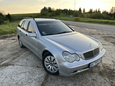 Мерседес Інша 2003 у Самборе на Automoto.ua Сірий Мерседес Інша, об'ємом двигуна 1.8 л та пробігом 300 тис. км за 3999 $, фото 1 на Automoto.ua