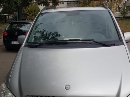 Мерседес Другая 2012 в Павлограде на Automoto.ua Серый Мерседес Другая, объемом двигателя 2 л и пробегом 260 тыс. км за 12000 $, фото 1 на Automoto.ua