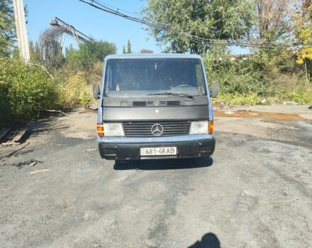 Синій Мерседес Інша, об'ємом двигуна 2.4 л та пробігом 300 тис. км за 2700 $, фото 5 на Automoto.ua