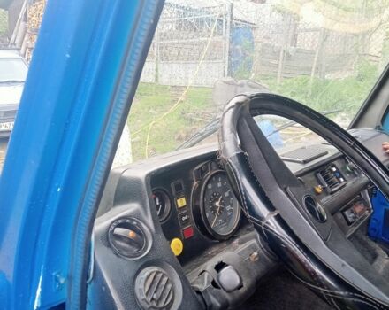 Синий Мерседес Другая, объемом двигателя 2.4 л и пробегом 390 тыс. км за 2100 $, фото 6 на Automoto.ua