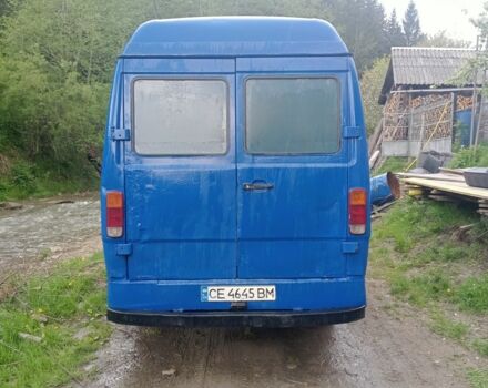 Синий Мерседес Другая, объемом двигателя 2.4 л и пробегом 390 тыс. км за 2100 $, фото 3 на Automoto.ua