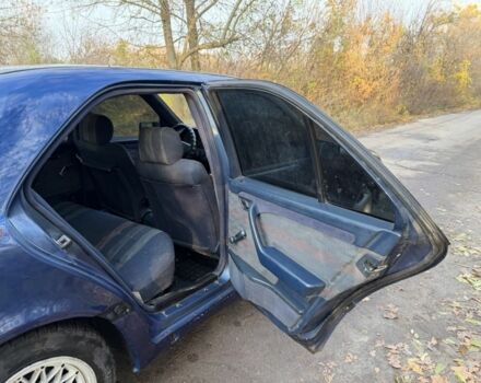 Синий Мерседес Другая, объемом двигателя 1.8 л и пробегом 234 тыс. км за 2000 $, фото 9 на Automoto.ua