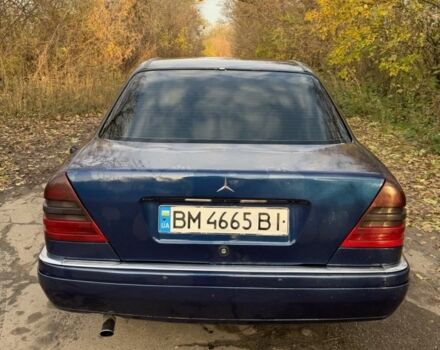 Синий Мерседес Другая, объемом двигателя 1.8 л и пробегом 234 тыс. км за 2000 $, фото 4 на Automoto.ua