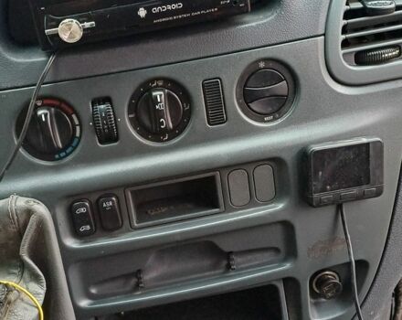 Синий Мерседес Другая, объемом двигателя 2.1 л и пробегом 500 тыс. км за 5900 $, фото 10 на Automoto.ua