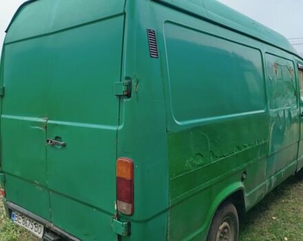 Зеленый Мерседес Другая, объемом двигателя 2.3 л и пробегом 345 тыс. км за 1600 $, фото 2 на Automoto.ua