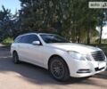 Білий Мерседес E 200, об'ємом двигуна 2.2 л та пробігом 254 тис. км за 12500 $, фото 1 на Automoto.ua