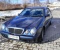 Черный Мерседес E 200, объемом двигателя 2 л и пробегом 290 тыс. км за 4000 $, фото 1 на Automoto.ua