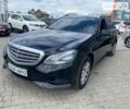 Чорний Мерседес E 200, об'ємом двигуна 2.2 л та пробігом 297 тис. км за 12000 $, фото 1 на Automoto.ua