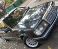 Чорний Мерседес E 200, об'ємом двигуна 2 л та пробігом 1 тис. км за 3300 $, фото 1 на Automoto.ua