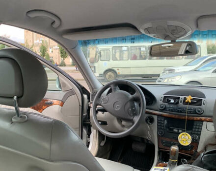 Мерседес E 200, об'ємом двигуна 1.8 л та пробігом 287 тис. км за 6600 $, фото 3 на Automoto.ua