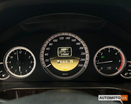 Жовтий Мерседес E 200, об'ємом двигуна 2.2 л та пробігом 370 тис. км за 9990 $, фото 18 на Automoto.ua