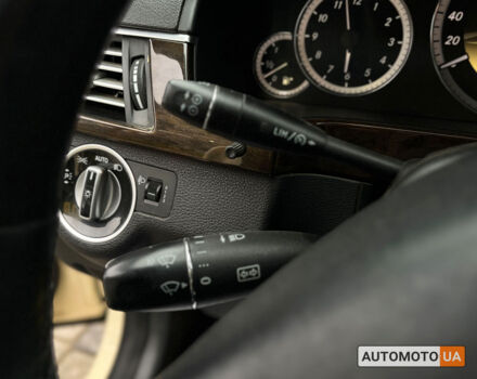 Жовтий Мерседес E 200, об'ємом двигуна 2.2 л та пробігом 370 тис. км за 9990 $, фото 17 на Automoto.ua