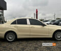Жовтий Мерседес E 200, об'ємом двигуна 2.2 л та пробігом 370 тис. км за 9990 $, фото 7 на Automoto.ua