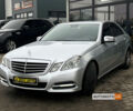Сірий Мерседес E 200, об'ємом двигуна 2.2 л та пробігом 326 тис. км за 13000 $, фото 2 на Automoto.ua