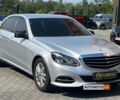 Серый Мерседес E 200, объемом двигателя 2.2 л и пробегом 195 тыс. км за 16800 $, фото 1 на Automoto.ua