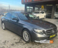 Серый Мерседес E 200, объемом двигателя 2 л и пробегом 175 тыс. км за 31800 $, фото 1 на Automoto.ua