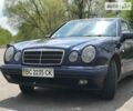 Синій Мерседес E 200, об'ємом двигуна 0 л та пробігом 420 тис. км за 2800 $, фото 2 на Automoto.ua