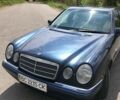 Синій Мерседес E 200, об'ємом двигуна 0 л та пробігом 420 тис. км за 2800 $, фото 12 на Automoto.ua