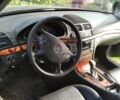 Синій Мерседес E 200, об'ємом двигуна 1.8 л та пробігом 274 тис. км за 6299 $, фото 4 на Automoto.ua