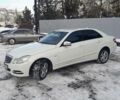 Білий Мерседес E 220, об'ємом двигуна 2.2 л та пробігом 145 тис. км за 20100 $, фото 1 на Automoto.ua