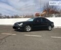 Чорний Мерседес E 220, об'ємом двигуна 2.2 л та пробігом 248 тис. км за 9600 $, фото 1 на Automoto.ua