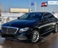 Чорний Мерседес E 220, об'ємом двигуна 2 л та пробігом 47 тис. км за 49000 $, фото 1 на Automoto.ua